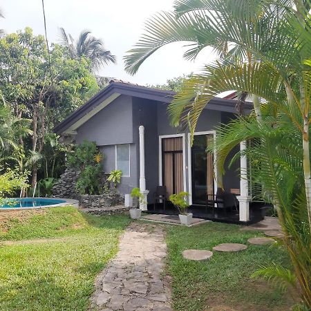 Mihilaka Holiday Homes 와두와 외부 사진