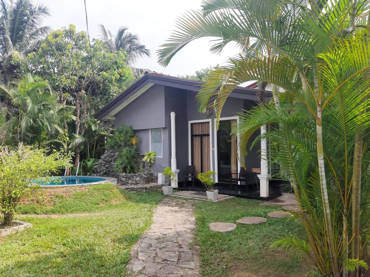 Mihilaka Holiday Homes 와두와 외부 사진